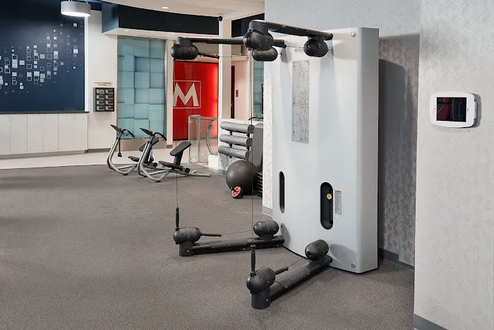 Mountainside Fitness Executive Club Picture 7