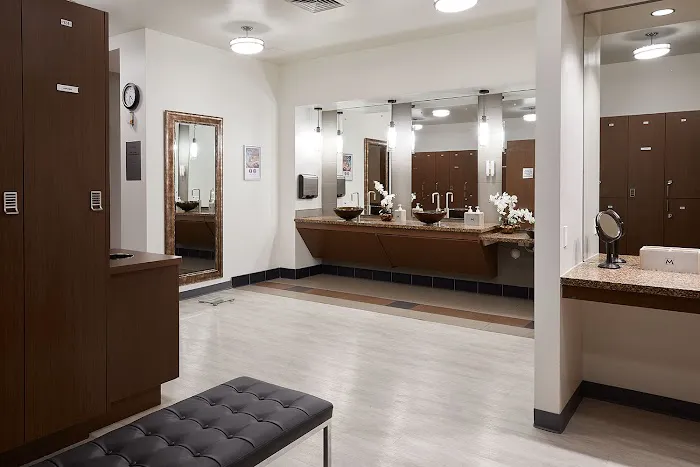 Mountainside Fitness Executive Club Picture 5