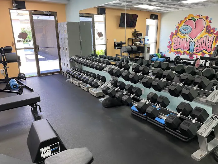 Butts N Donuts Picture 4