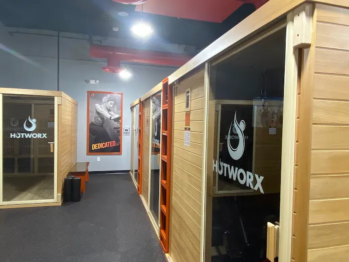 HOTWORX - Tempe, AZ - Tempe Campus Picture 5
