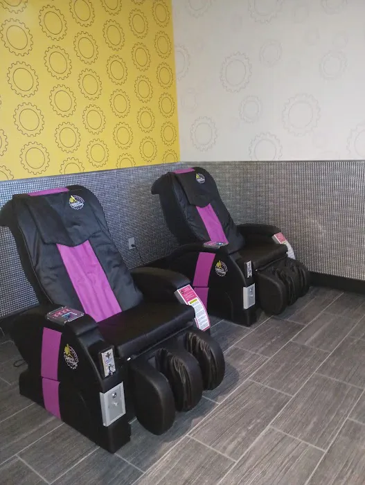 Planet Fitness Picture 5