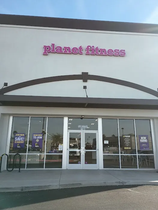 Planet Fitness Picture 8