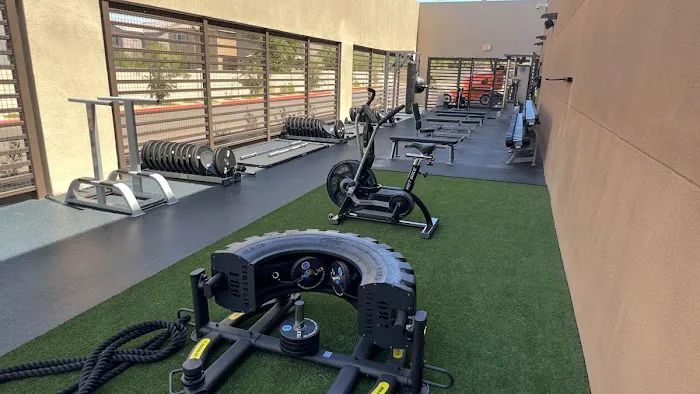 EōS Fitness Picture 4