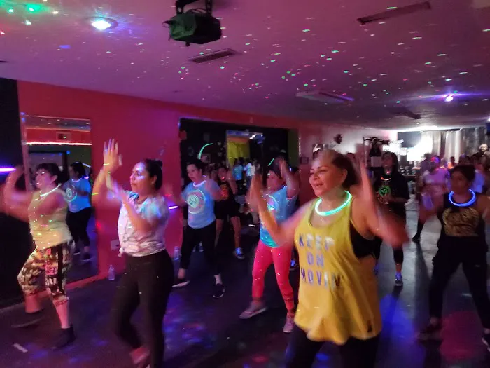 Zumba con jackie Picture 3
