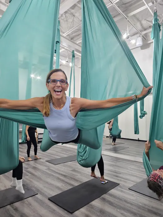 AIR Aerial Fitness - Goodyear Picture 9