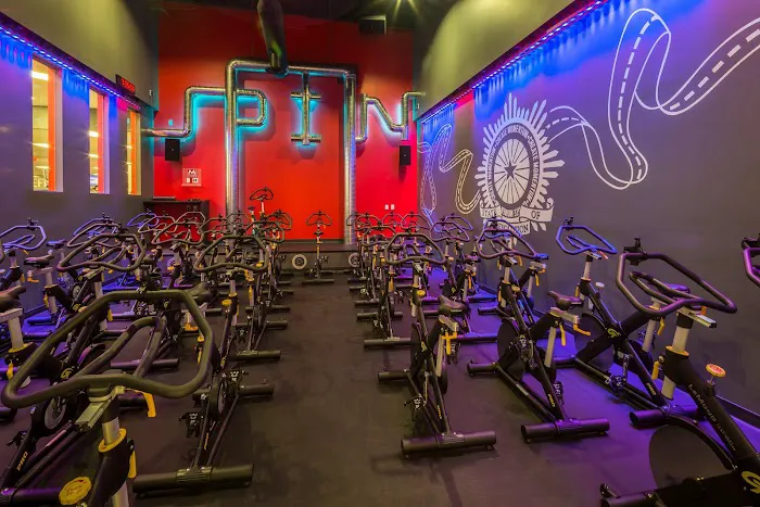 Mountainside Fitness Arrowhead Picture 9