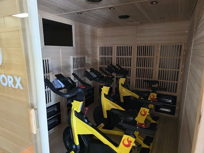 HOTWORX - Glendale, AZ - Arrowhead Picture 7