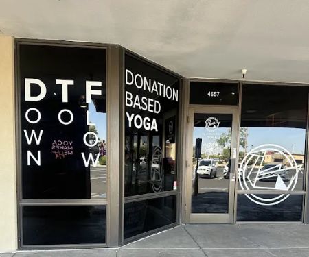 Black Swan Yoga - Paradise Valley