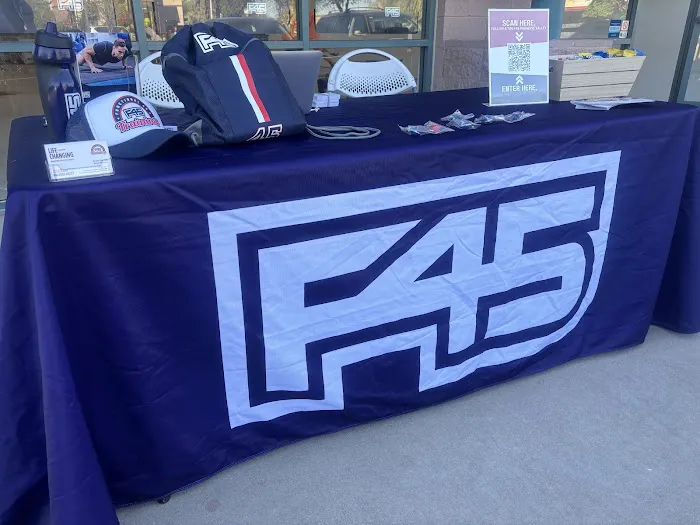 F45 Training Paradise Valley Picture 4