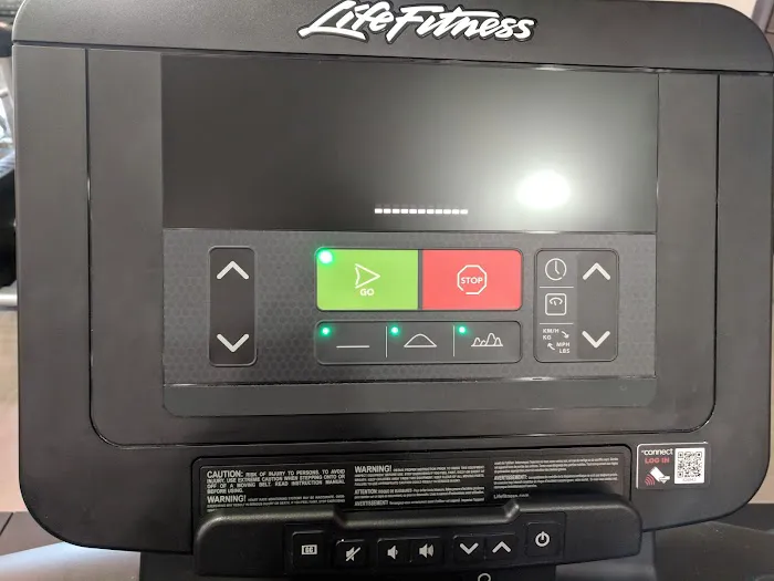 LA Fitness Picture 4