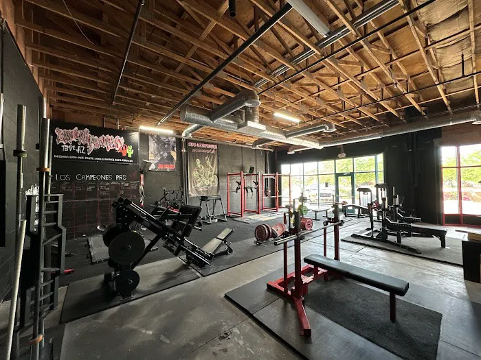 Los Campeones Gym Picture 1