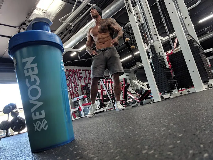 Deezel Muscle Gym Picture 4