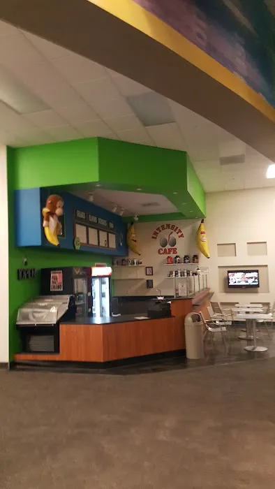 LA Fitness Picture 10