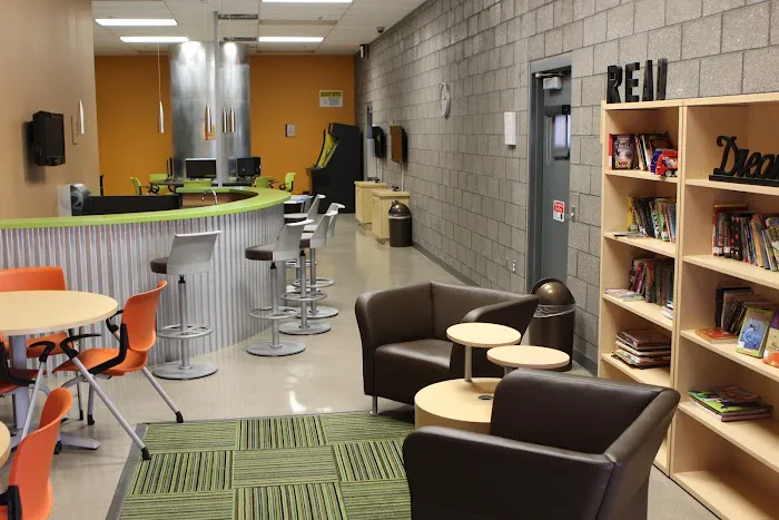 Ahwatukee Foothills Family YMCA Picture 6