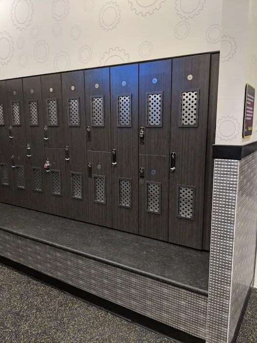 Planet Fitness Picture 6