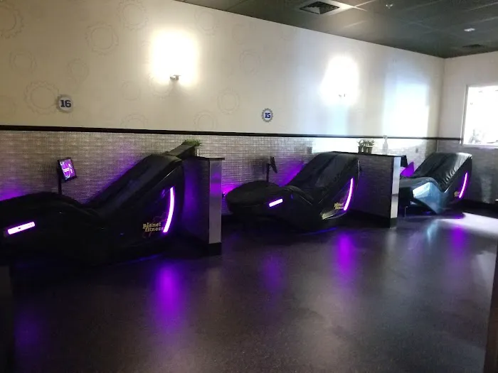 Planet Fitness Picture 5