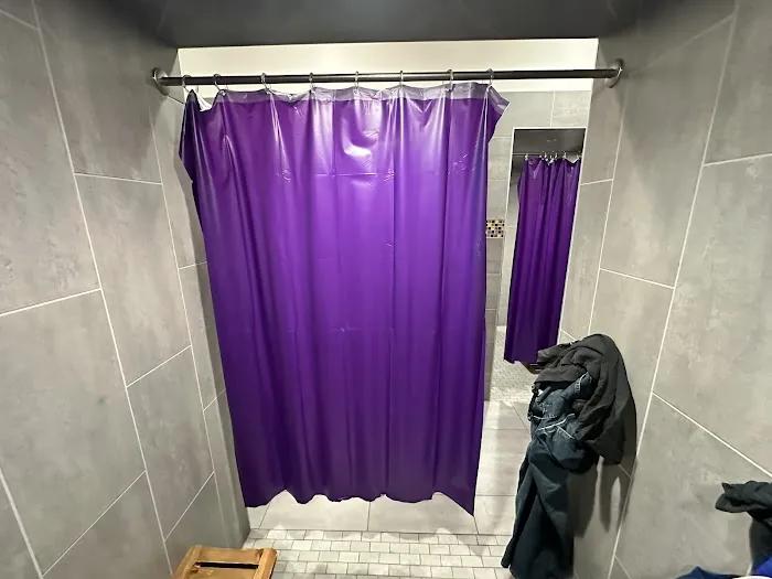 Planet Fitness Picture 6