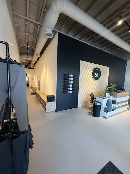 Urban Zen Yoga Studio Picture 7