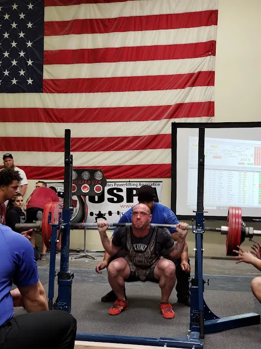 Golden Titan Sports & Fitness Picture 8