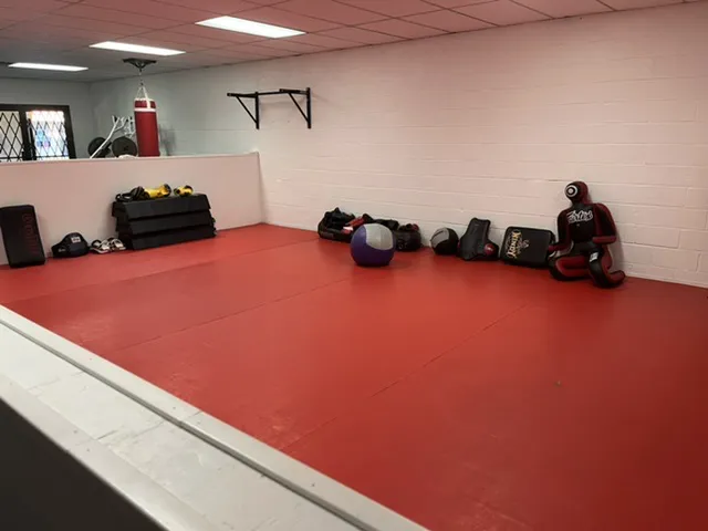 The Strength Shop Barbell Club Picture 3