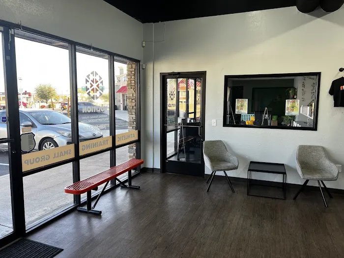 VŌLITION GYM | PERSONAL GROUP FITNESS Picture 6