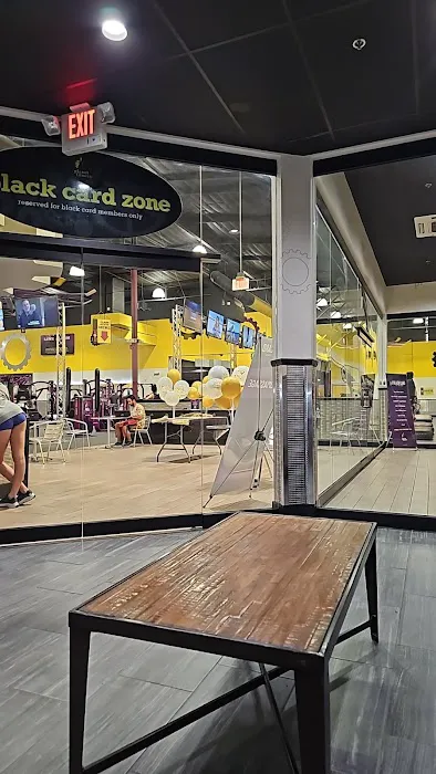 Planet Fitness Picture 4