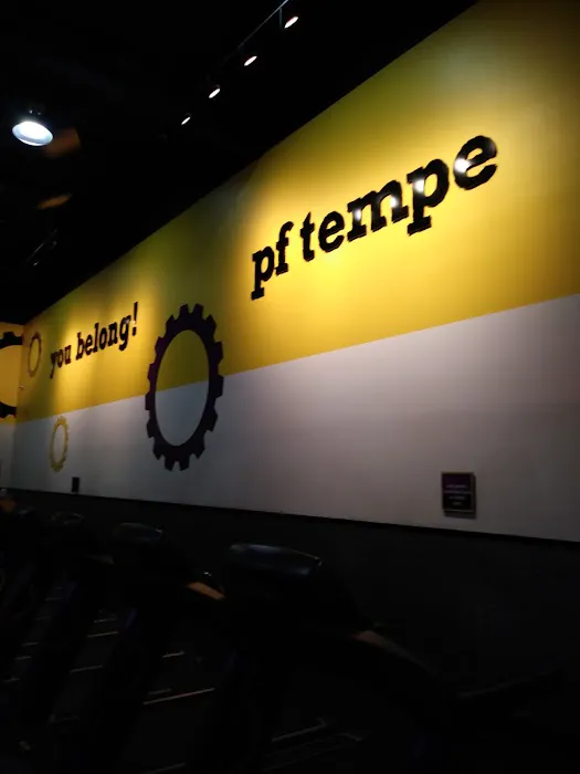 Planet Fitness Picture 9