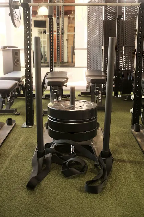 Wholeistic Fitness - Gym Picture 6