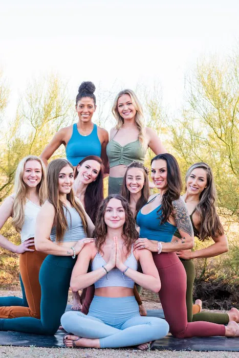 radi8 HOT YOGA Desert Ridge Picture 6