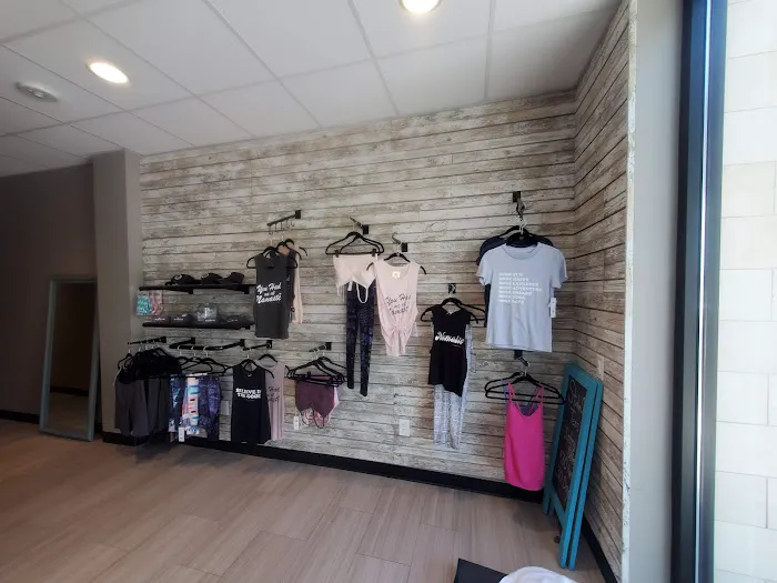 Studio of Tens Picture 3