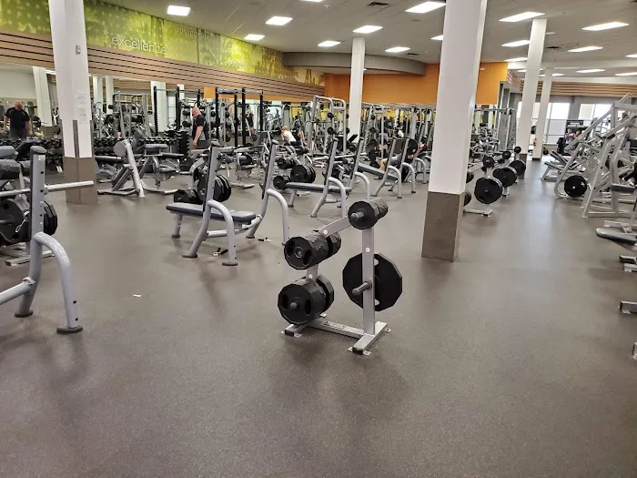 LA Fitness Picture 2