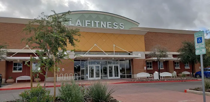 LA Fitness Picture 2