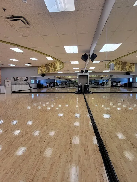 LA Fitness Picture 4