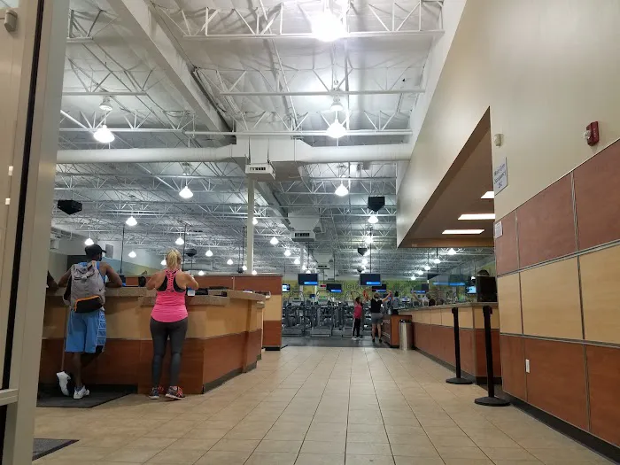 LA Fitness Picture 5