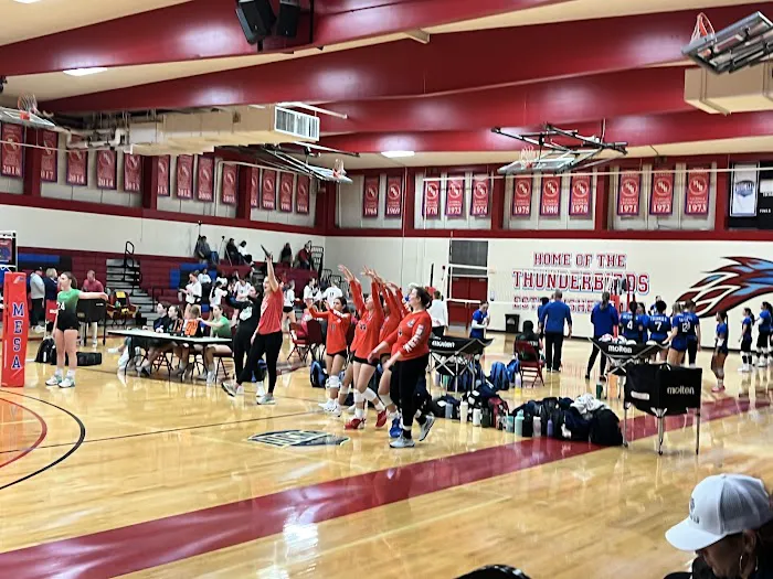 T.J. Heap Gymnasium Picture 3