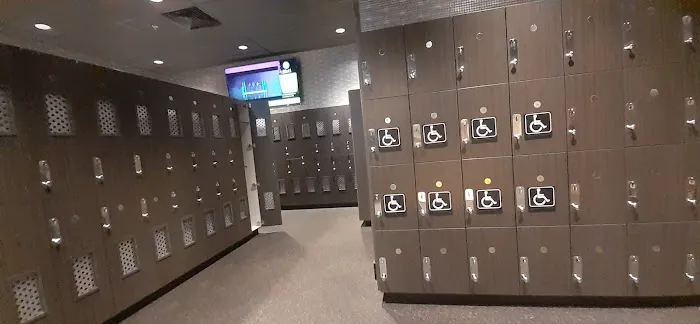 Planet Fitness Picture 6