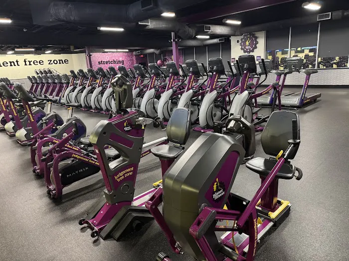 Planet Fitness Picture 2