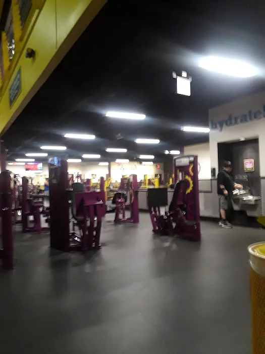 Planet Fitness Picture 9