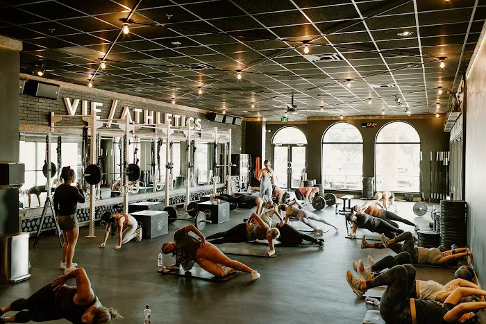 Vie Athletics Picture 1