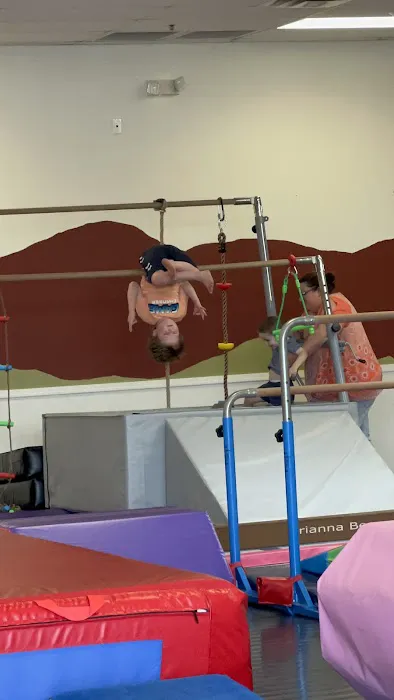 Little Champs Play + Tumbling Picture 6