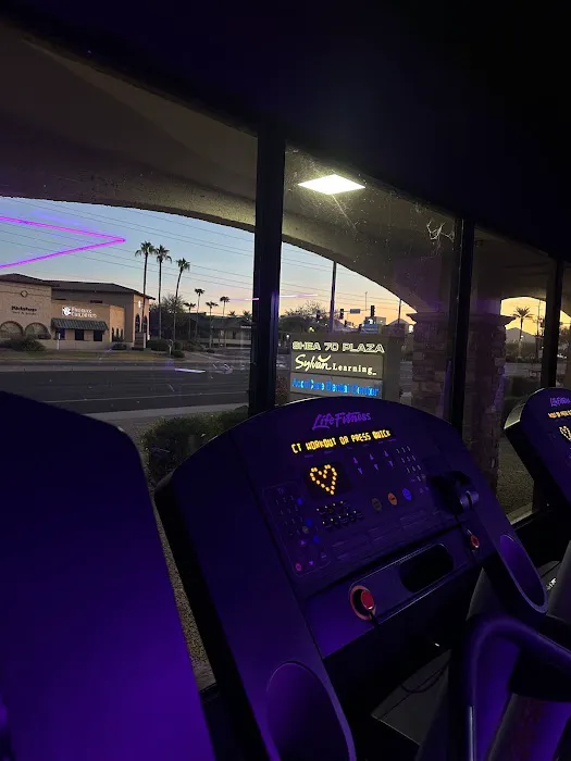 MVMT Fitness Club Picture 4