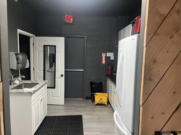 Atmos Athletics Picture 1