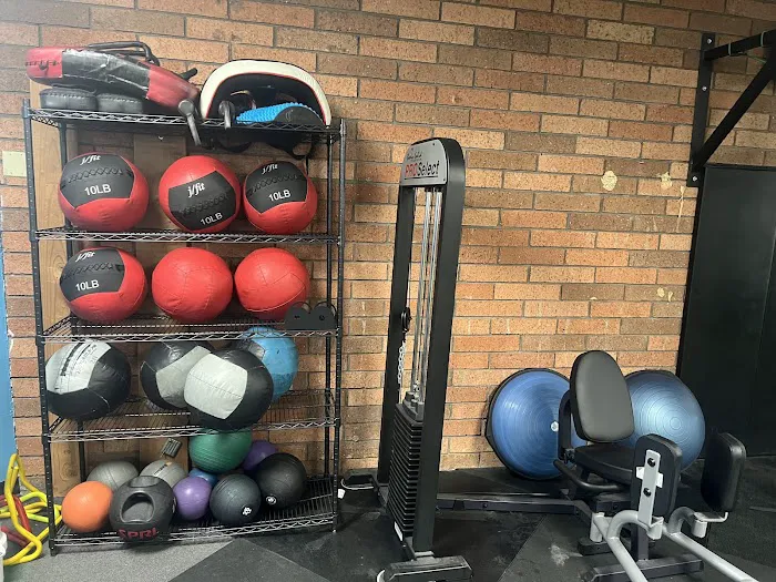 Atmos Athletics Picture 6