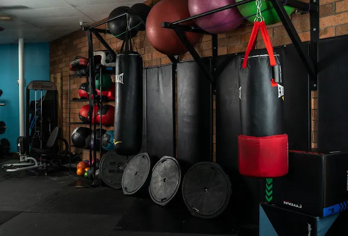 Atmos Athletics Picture 8