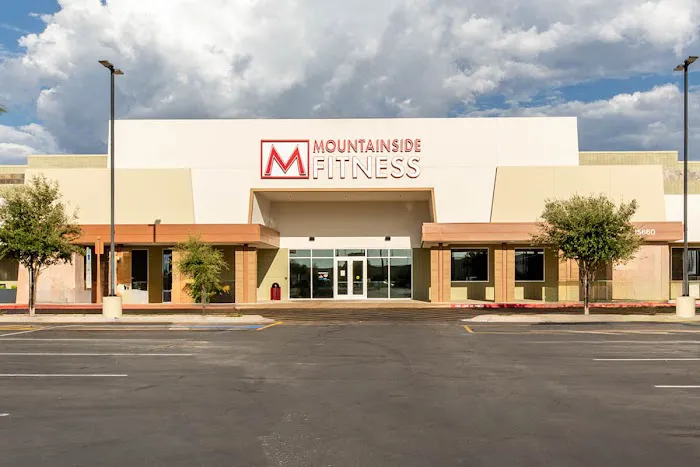 Mountainside Fitness Frank Lloyd Wright Picture 1