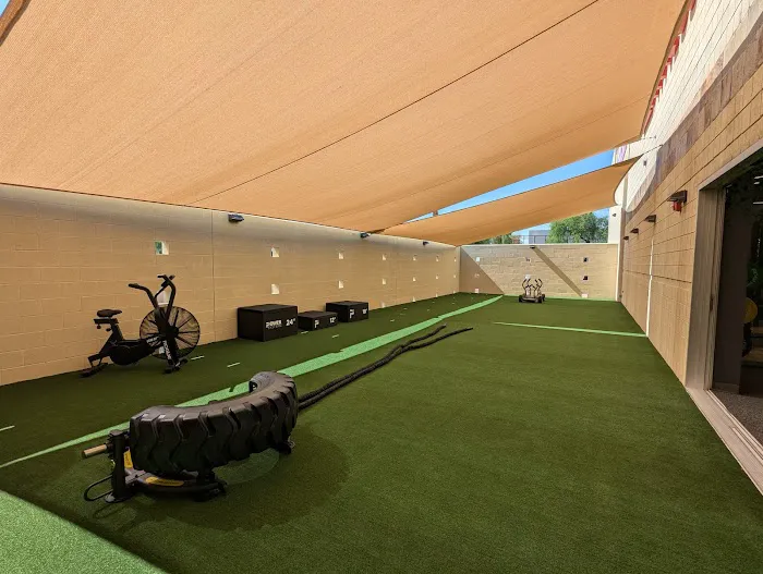 Mountainside Fitness Frank Lloyd Wright Picture 7