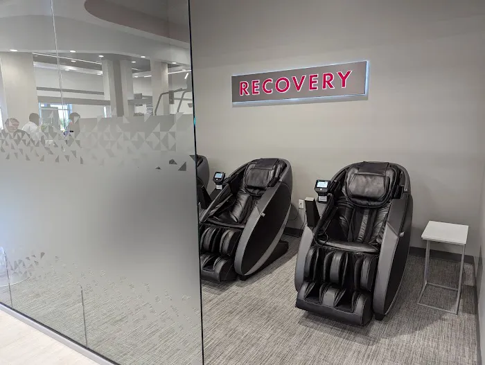 Mountainside Fitness Frank Lloyd Wright Picture 10