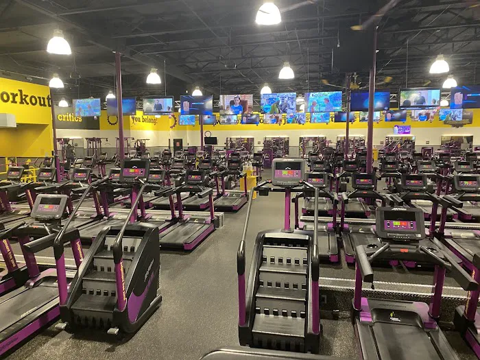 Planet Fitness Picture 2