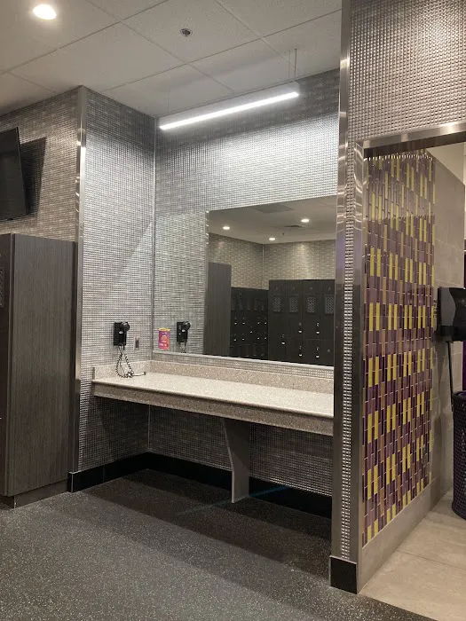 Planet Fitness Picture 4