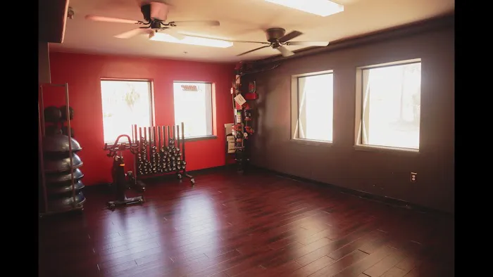 Snap Fitness Picture 9